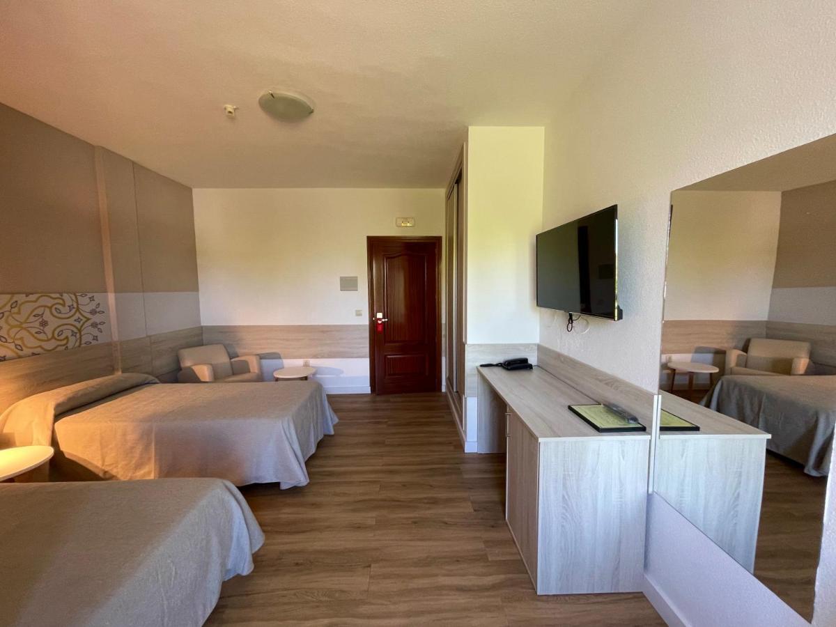 Hotel Balneario Fuentes Del Trampal Carmonita Bagian luar foto